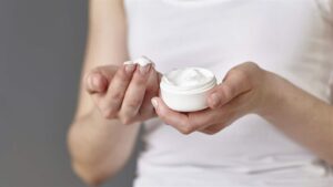 Read more about the article Preparate semisolide pentru aplicații cutanate
